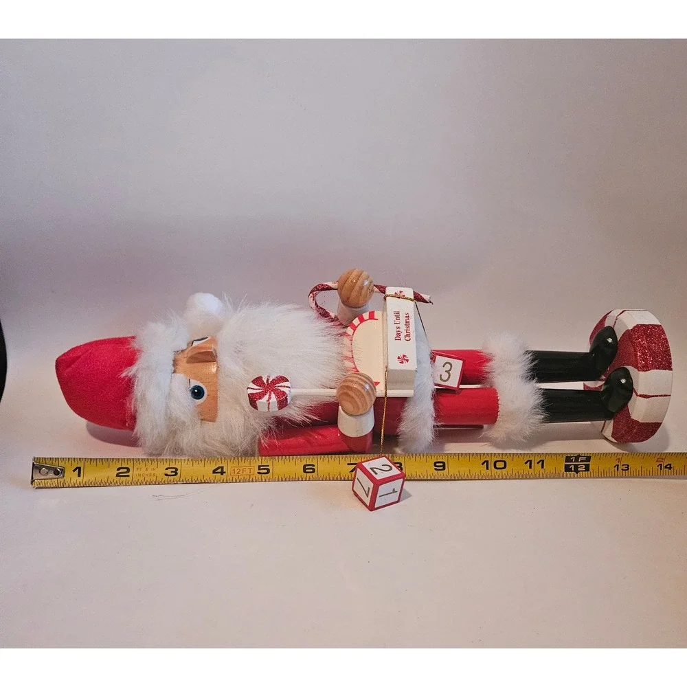 Senheng Santa Claus Wooden Nutcracker Christmas Countdown Calendar13 Inch KN0906